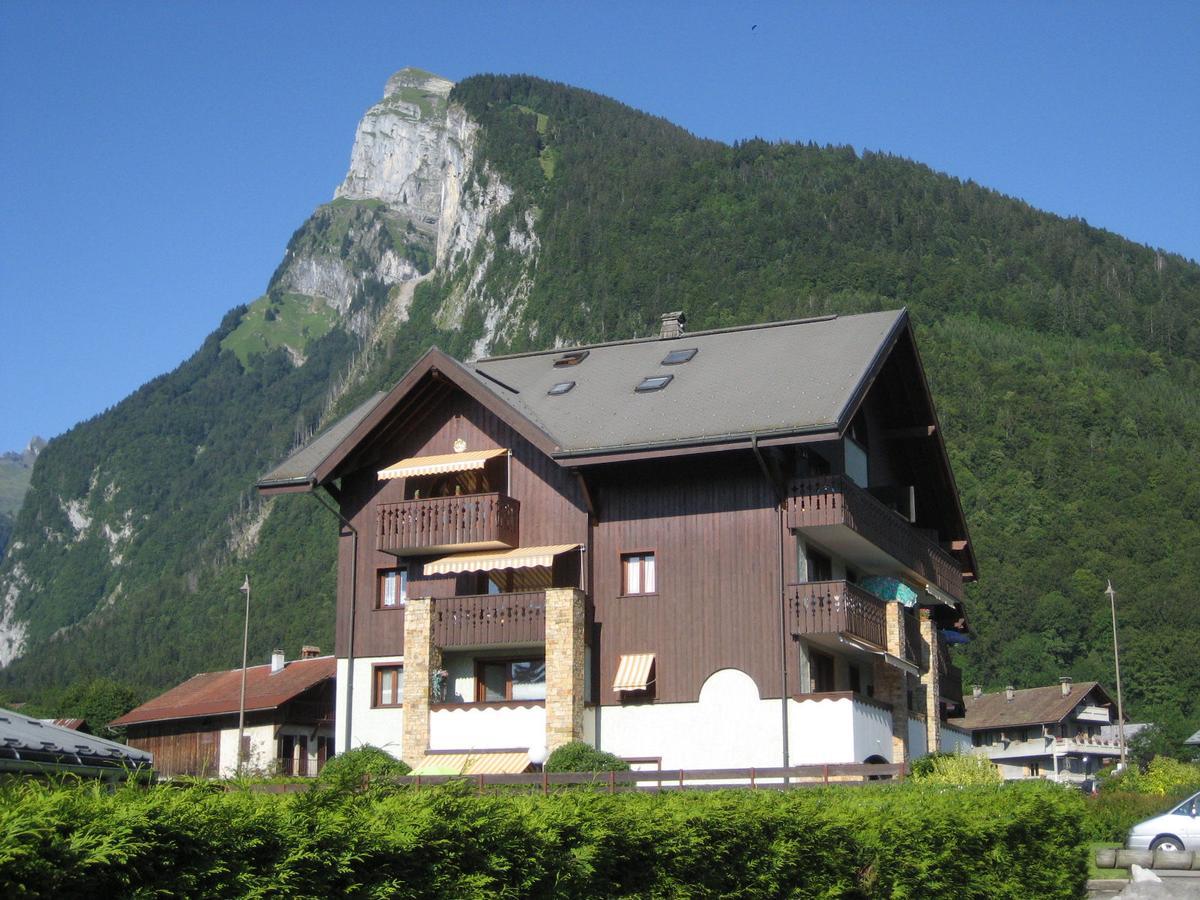2 Bedroom 50m2 Modern And Well Equipt Samoens